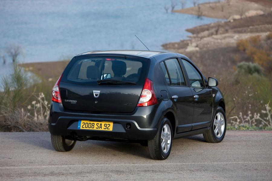  Dacia Sandero 2008 года  (фото 52 из 52)